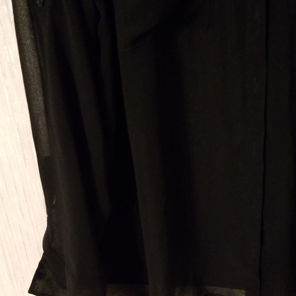 Long sleeved nicole Miller xl top - Picture 3 of 7